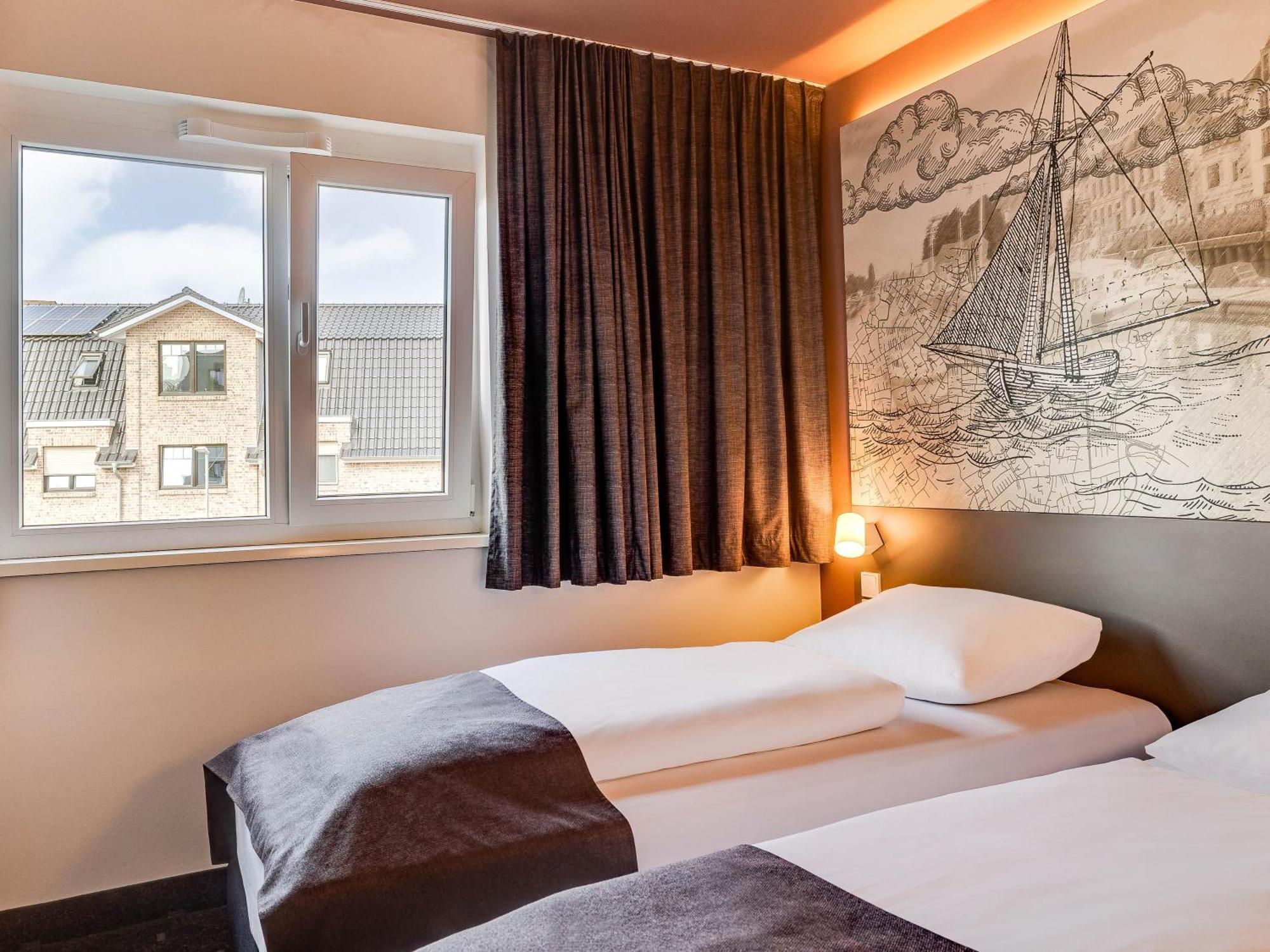 B&B Hotel Oldenburg Exteriör bild