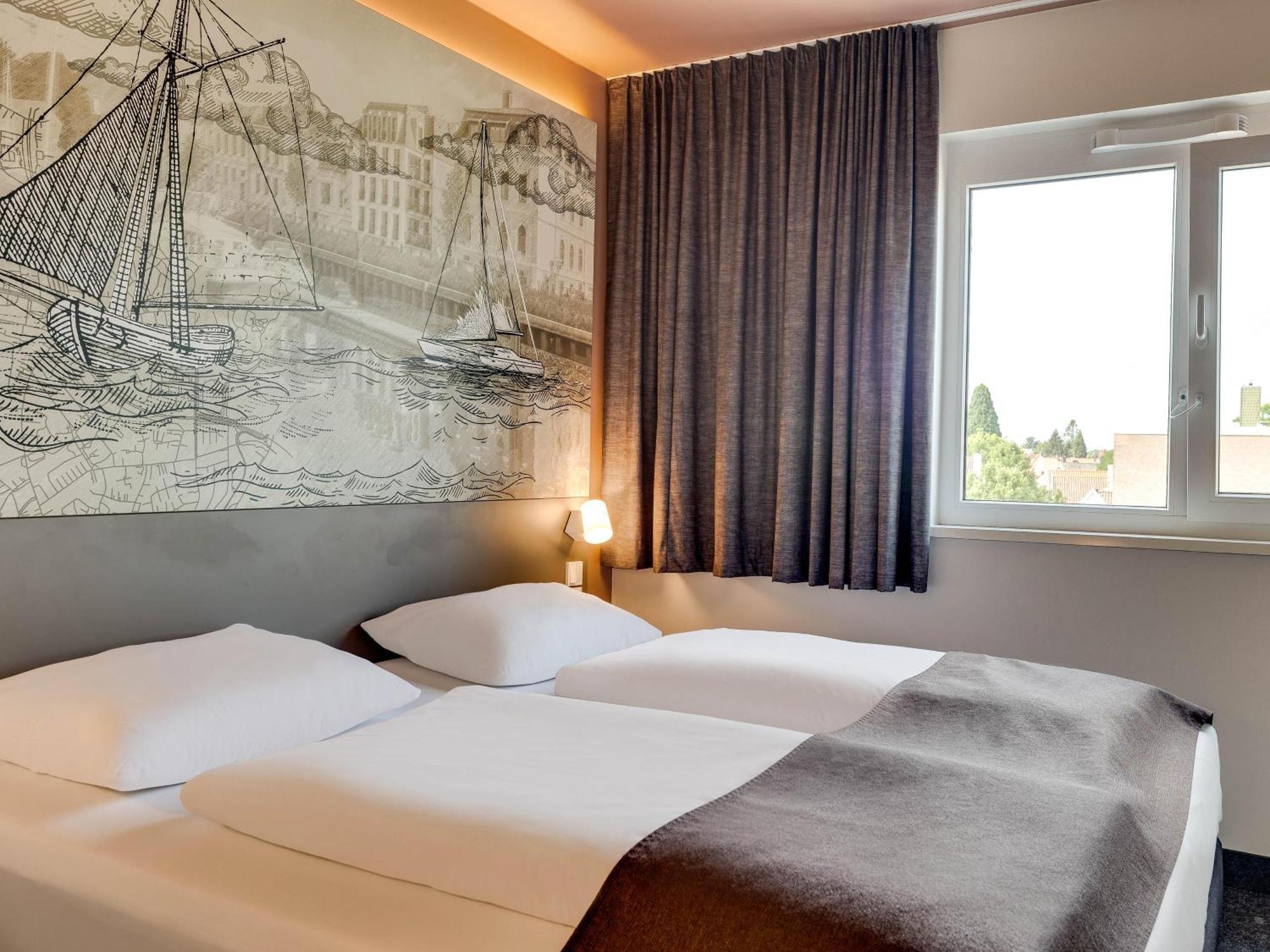 B&B Hotel Oldenburg Exteriör bild