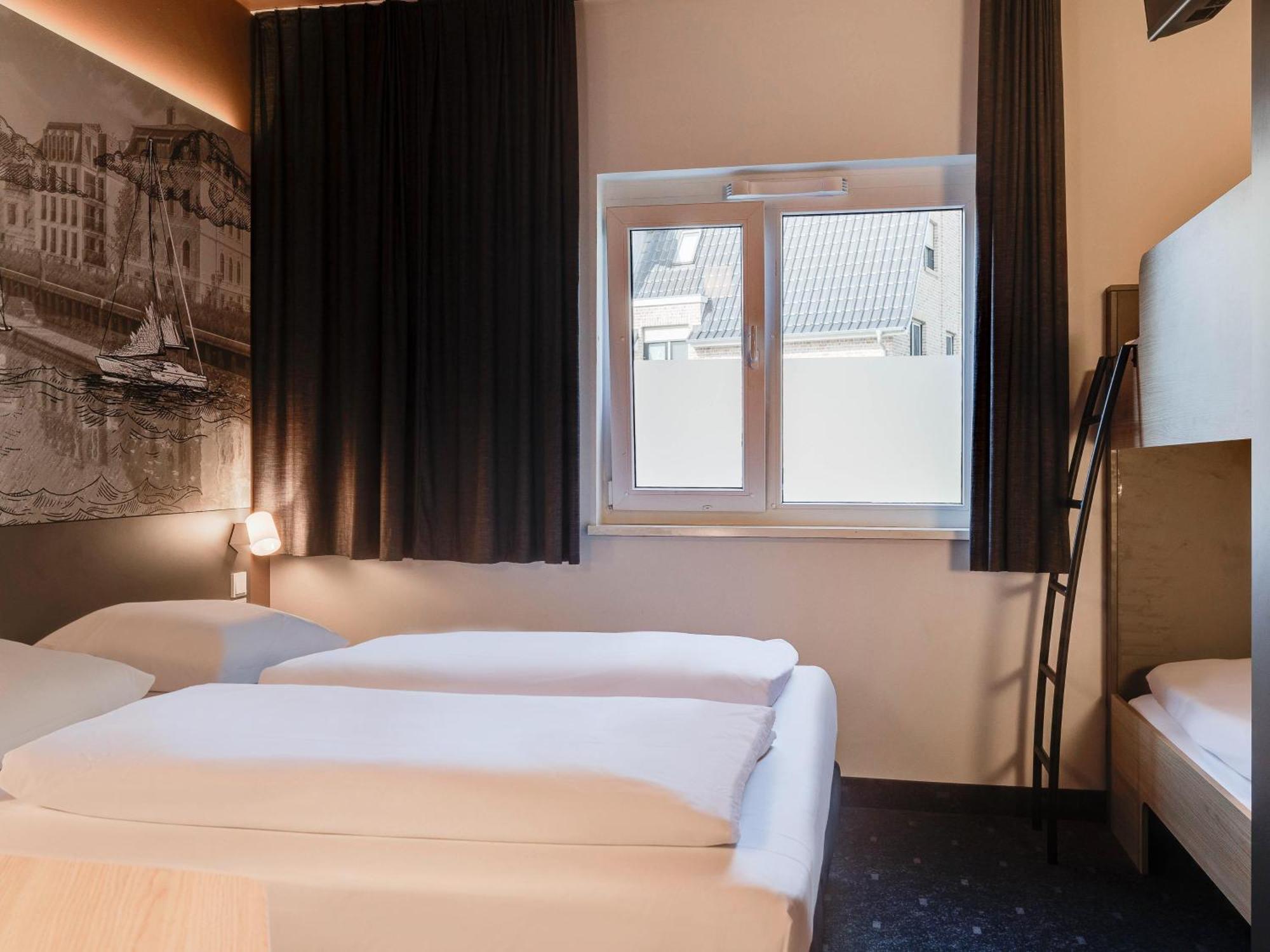 B&B Hotel Oldenburg Exteriör bild